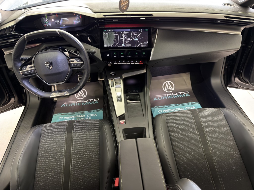 PEUGEOT 308 1200 HYBRID 145 CV GT